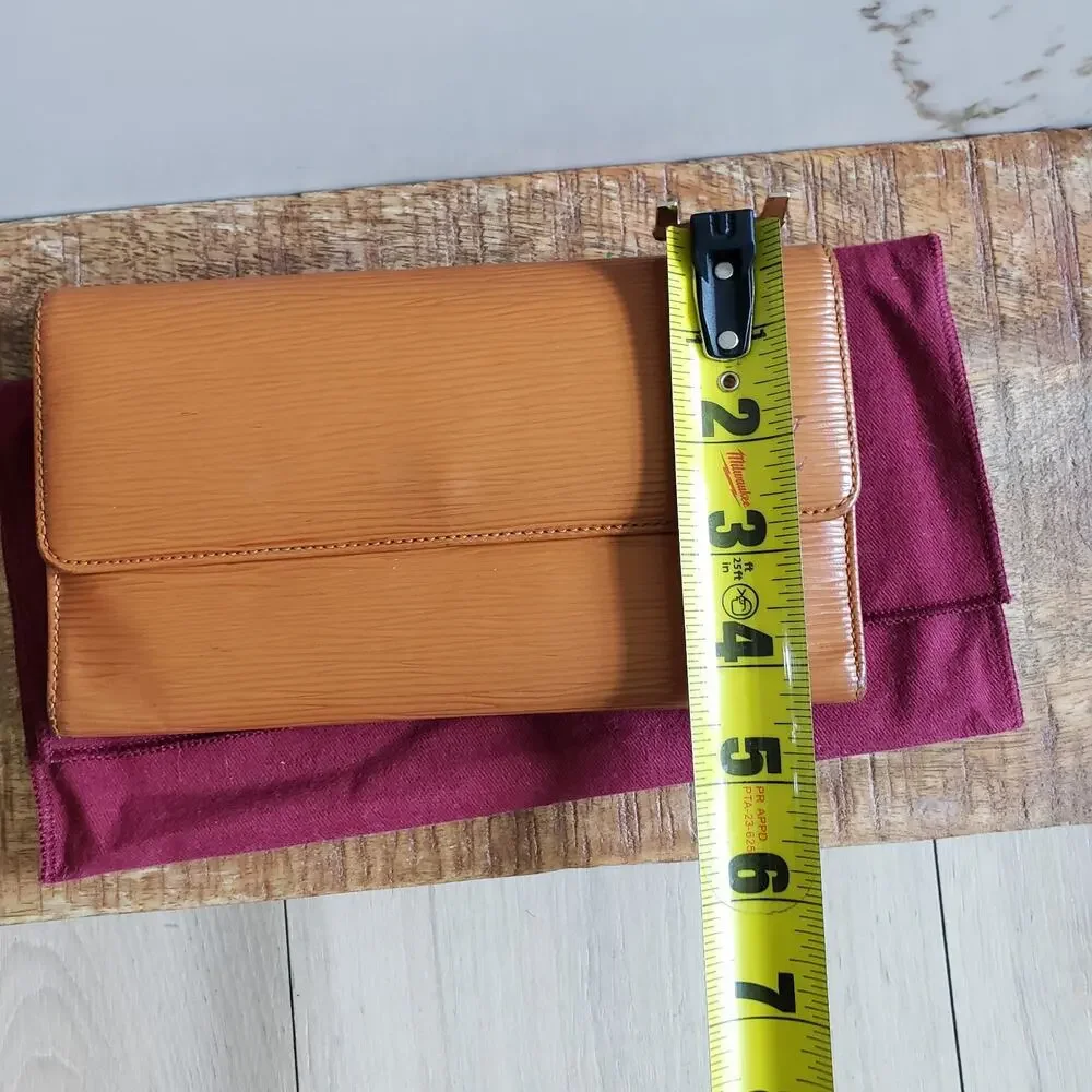 Louis Vuitton Wallet Epi Leather Brown French Flap Vintage Compact Clutch LV